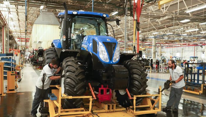  Indústria paranaense foi a segunda que mais cresceu no 1º semestre de 2025, aponta IBGE